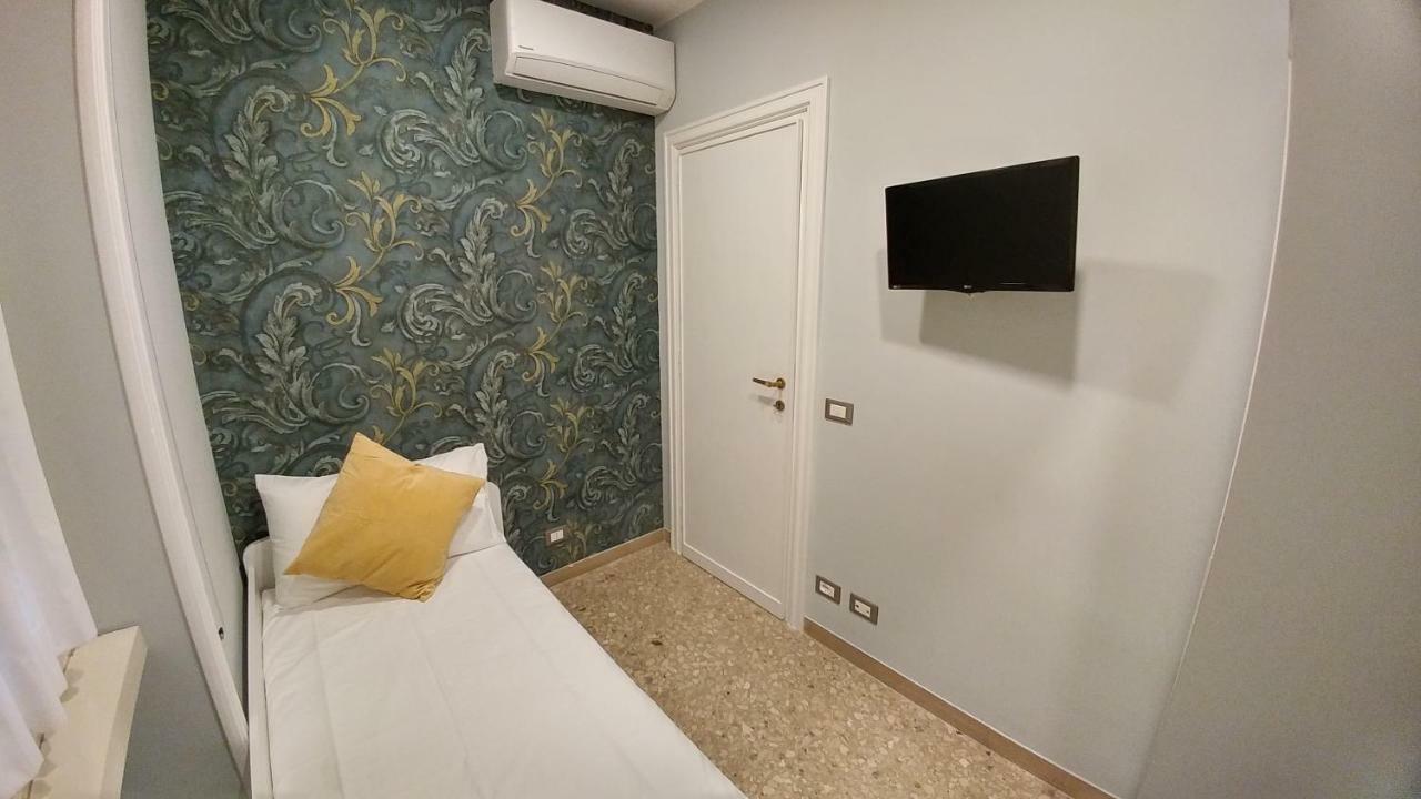 Vatican69 New Apartment Rome Bagian luar foto